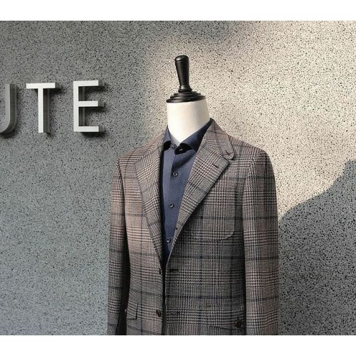 300102 by Gaute Bespoke